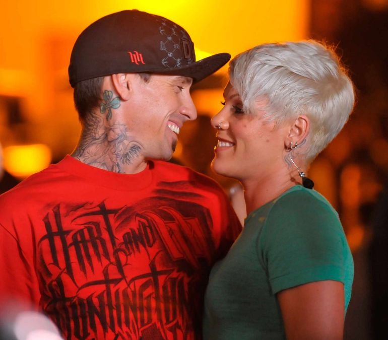 carey hart and pink carey hart and pink